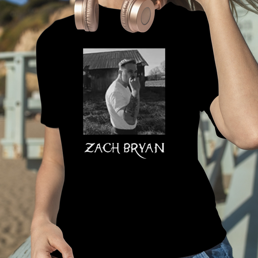 Official Serenade: Zach Bryan’s Exclusive Merch Store